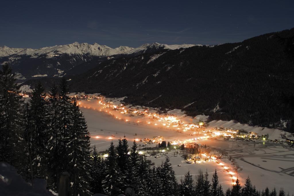 Kraners Alpenhof Bio Bed And Breakfast Pension Weissensee Exterior photo